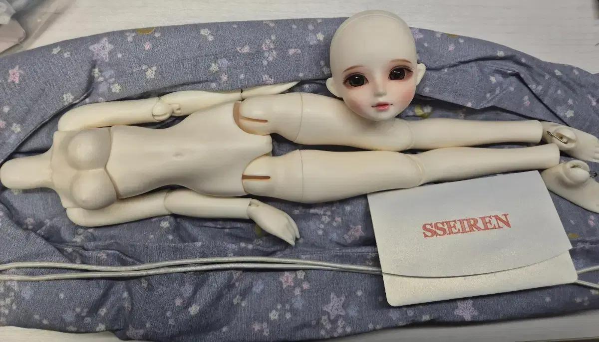 세이렌 구체관절인형 판매합니다.