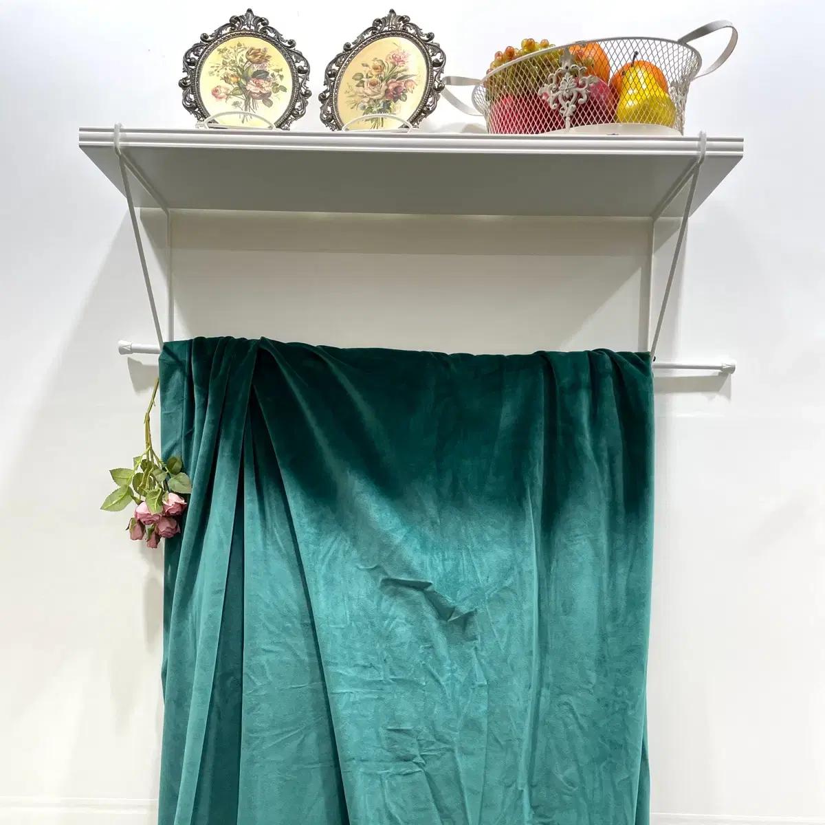 주문제작 에메랄드 그린컬러 벨벳커튼 260*236 1장