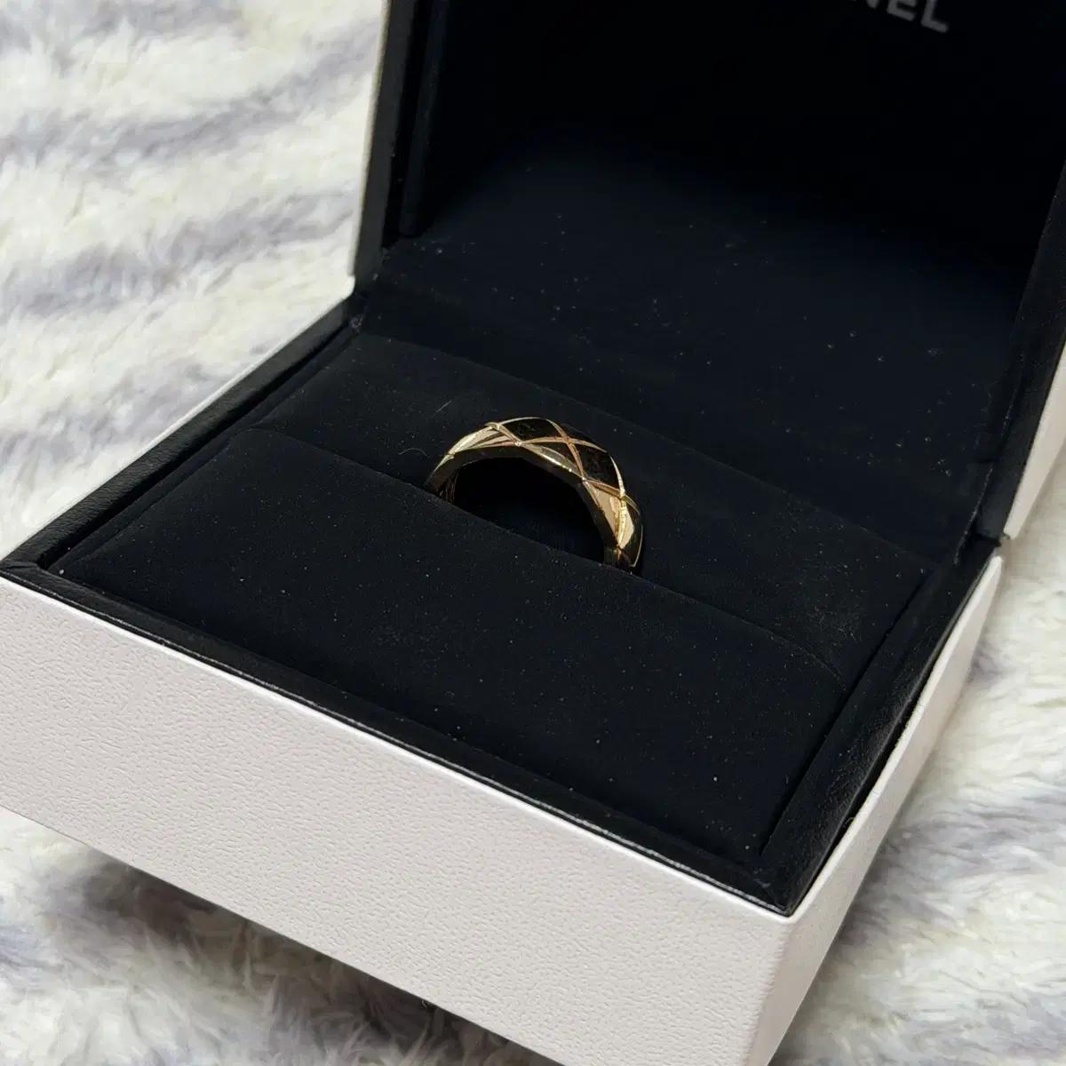 코코 18k반지 (2돈/ 케이스 포함)