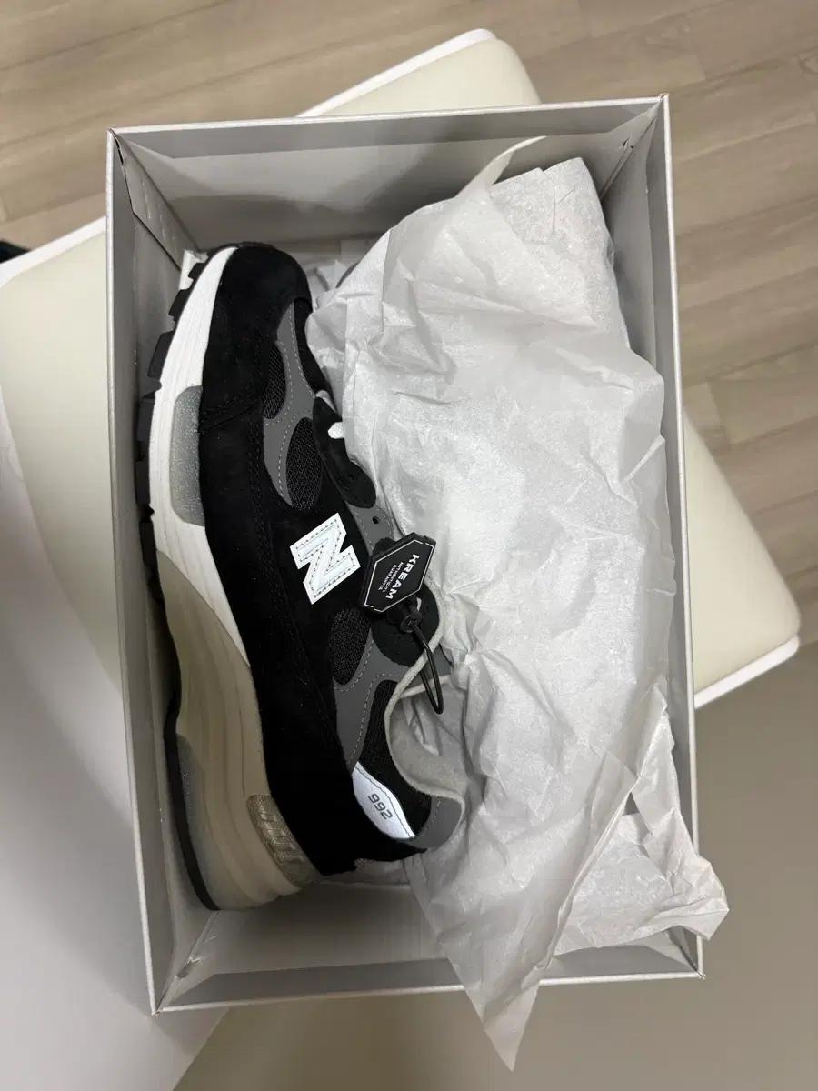 뉴발란스992블랙/그레이 265