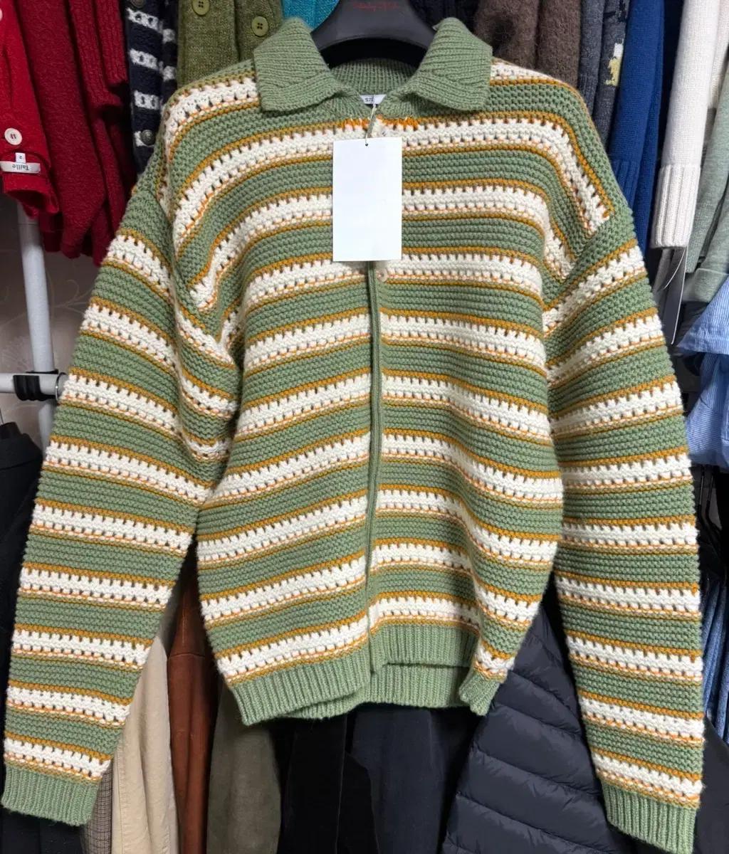 stu 스트라이프 가디건 팝니다