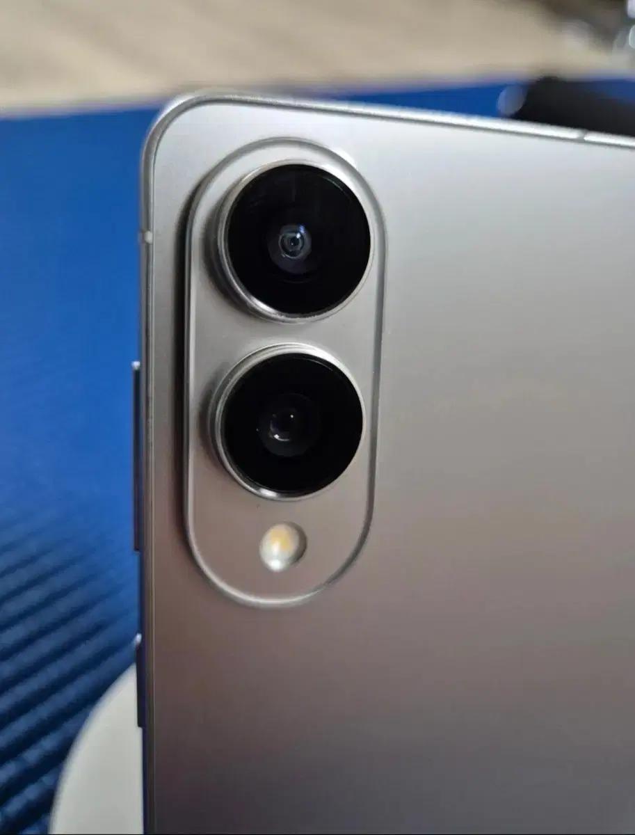 S25엣지 512G SKT 팝니다(S24 SKT와 추가금 교환가능)