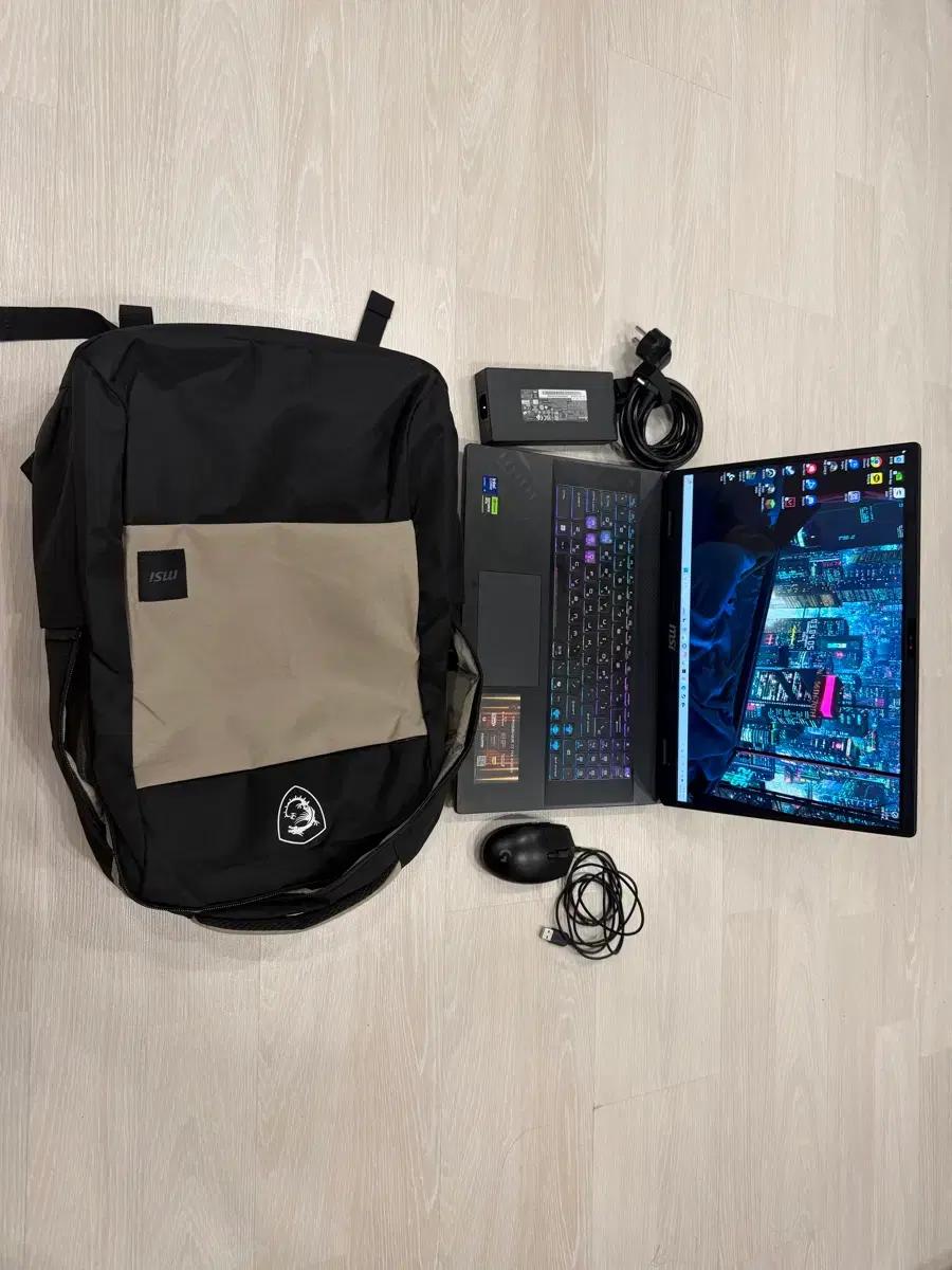 Msi rtx5070 17인치 240hz 노트북