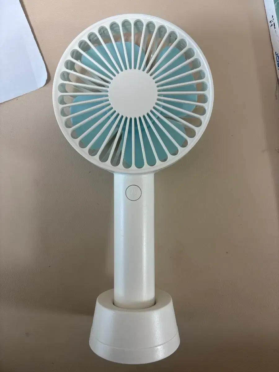 미니 휴대용 선풍기 화이트