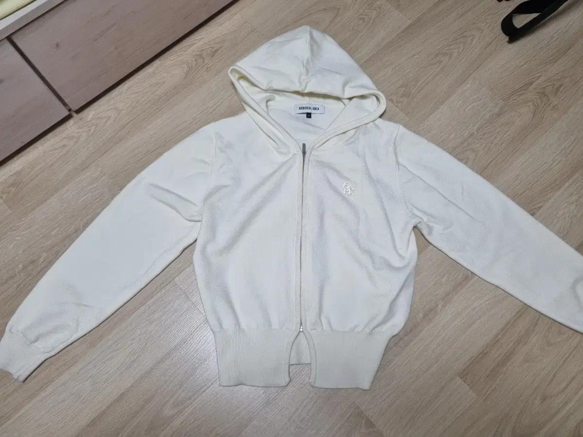 제너럴아이디어 아이보리 후드 집업
