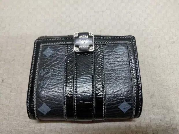 MCM 반지갑