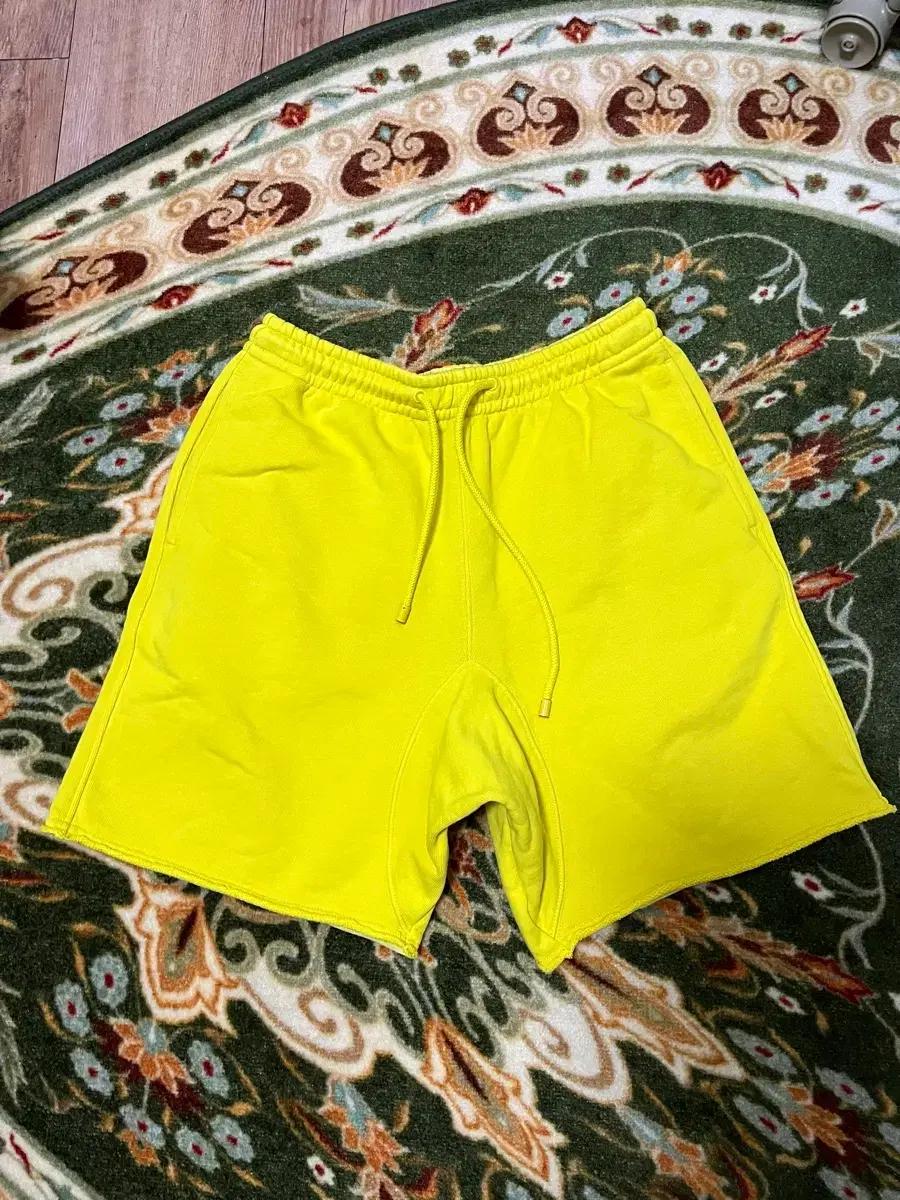 로에베 반바지 남자허리 30정도