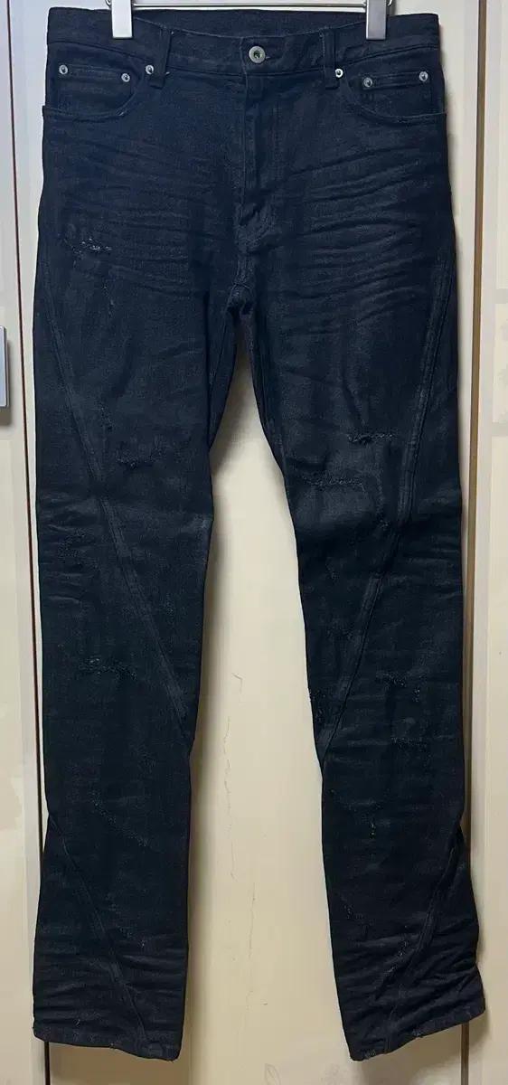 넥스트도어립스 DISTRESSED JEAN BLACK