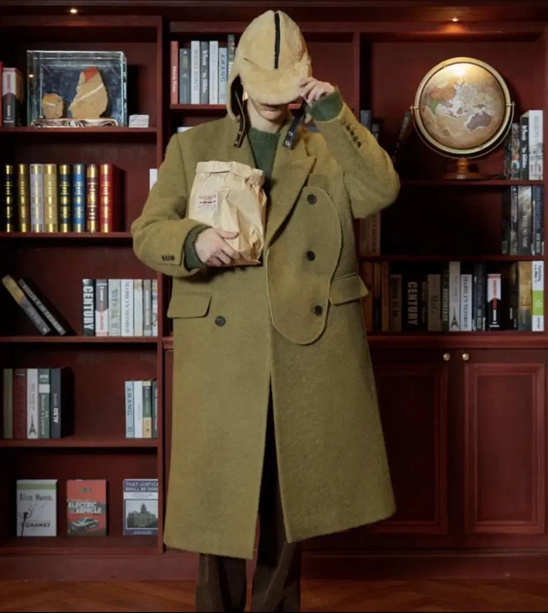 Stu 패치 더블코트 베이지