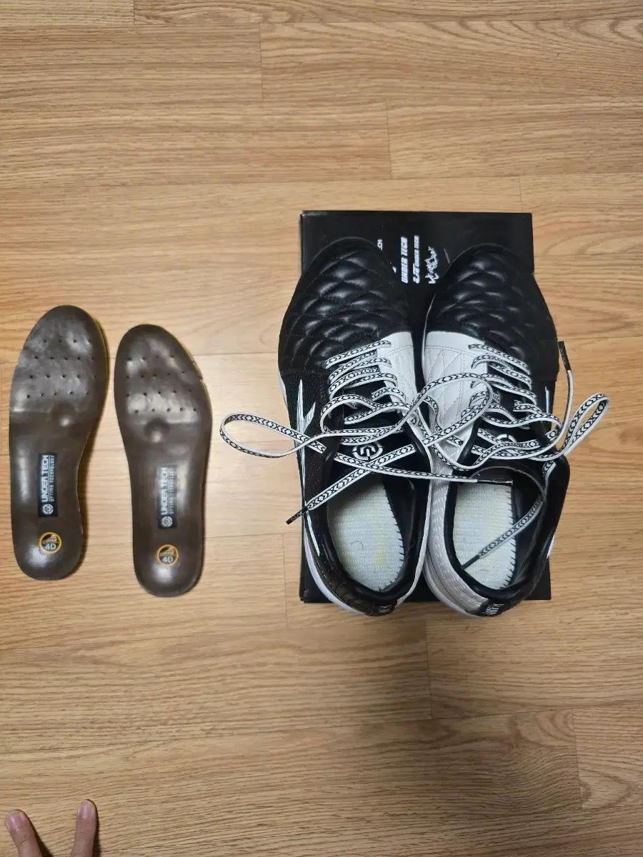 언더테크 에르모소 터치 TF 260M