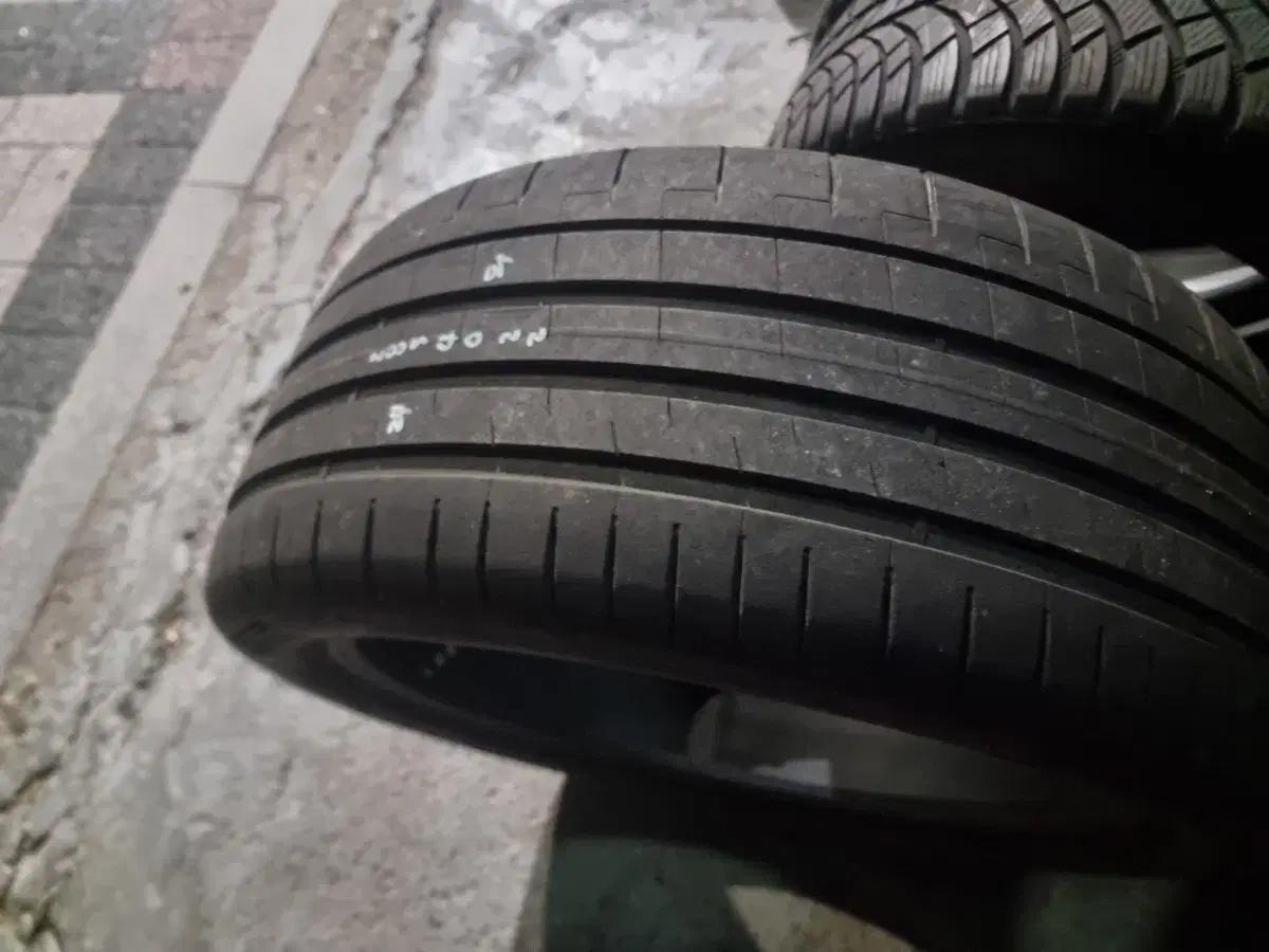 285 40 22 1짝 피렐리 피제로 pz5 중고 타이어
