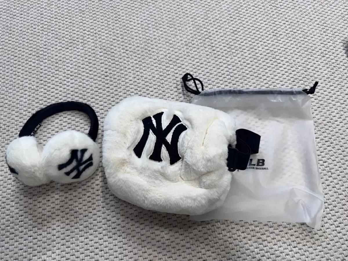MLB 핸드 워머백 및 귀마개