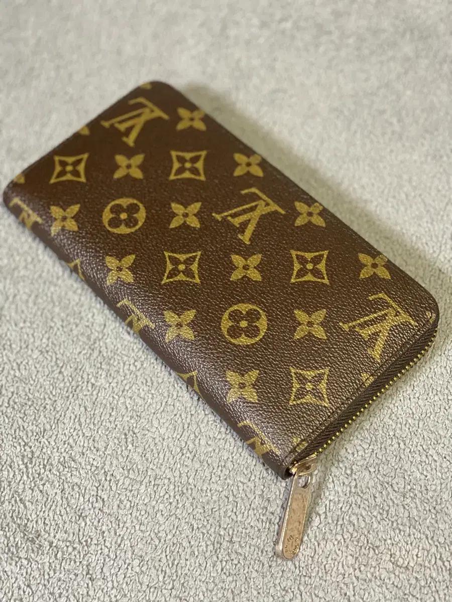 루이비통 지퍼 월릿 장지갑