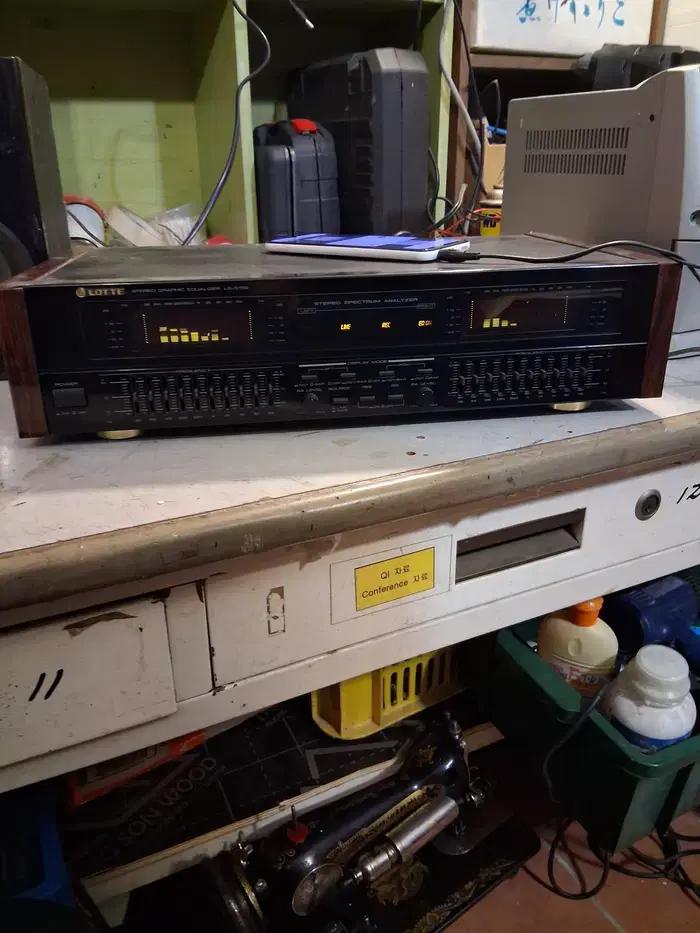 그래픽이 화려한 민트급 롯데 LG-515S 이퀄라이저