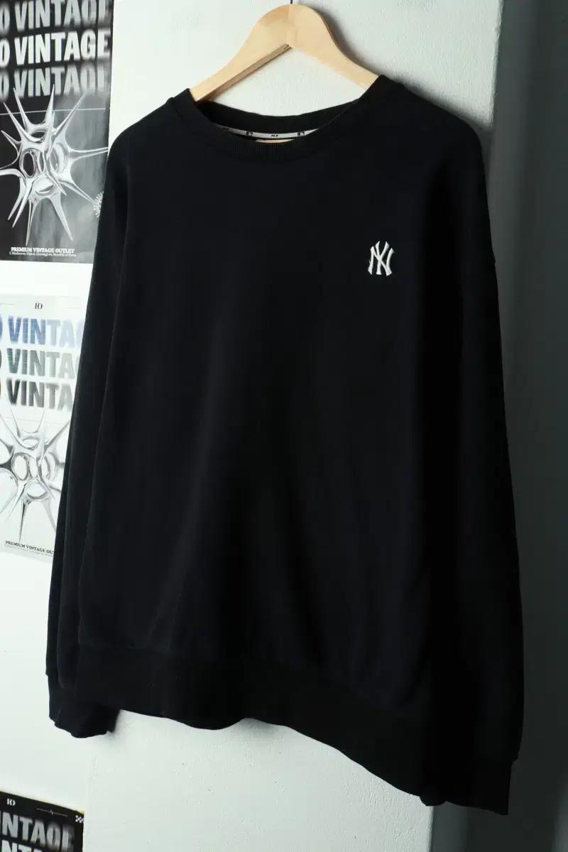 (L-XL) MLB 엠엘비 맨투맨 티셔츠 사용감 뉴욕 양키즈-169F3