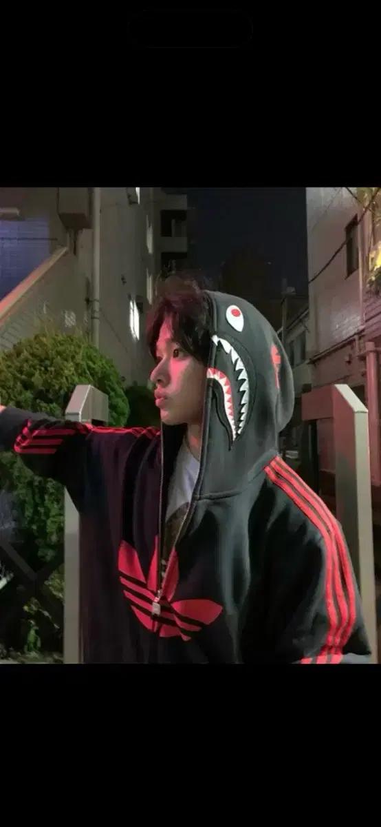 아디다스 베이프 샤크 후드집업 M 거의 새상품(실착2번)