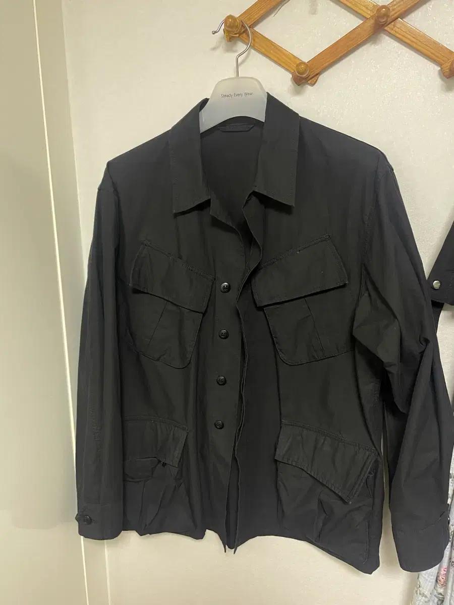 스테디에브리웨어 SEW 정글 퍼티그 자켓 (블랙 / 2)