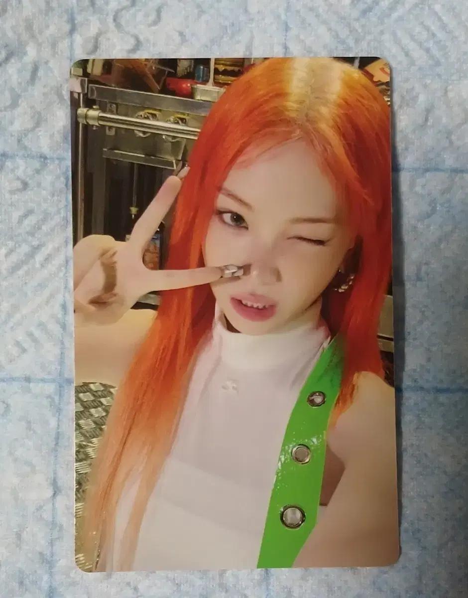 르세라핌 김채원 스파게티 위버스 특전 포토카드