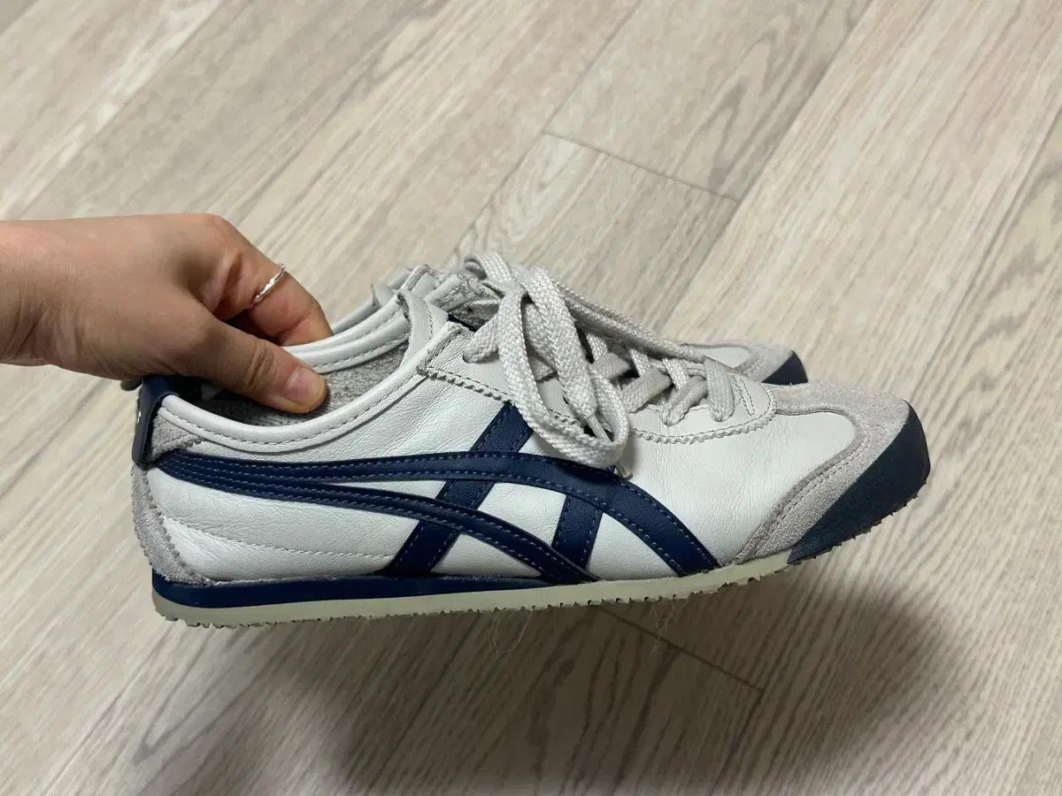 오니츠카타이거 멕시코66 (225)