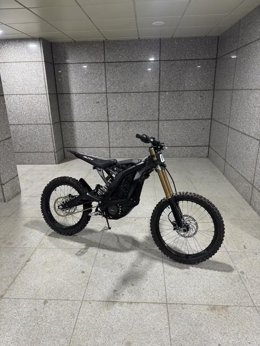 써론 라이트비x 2025년식 신차