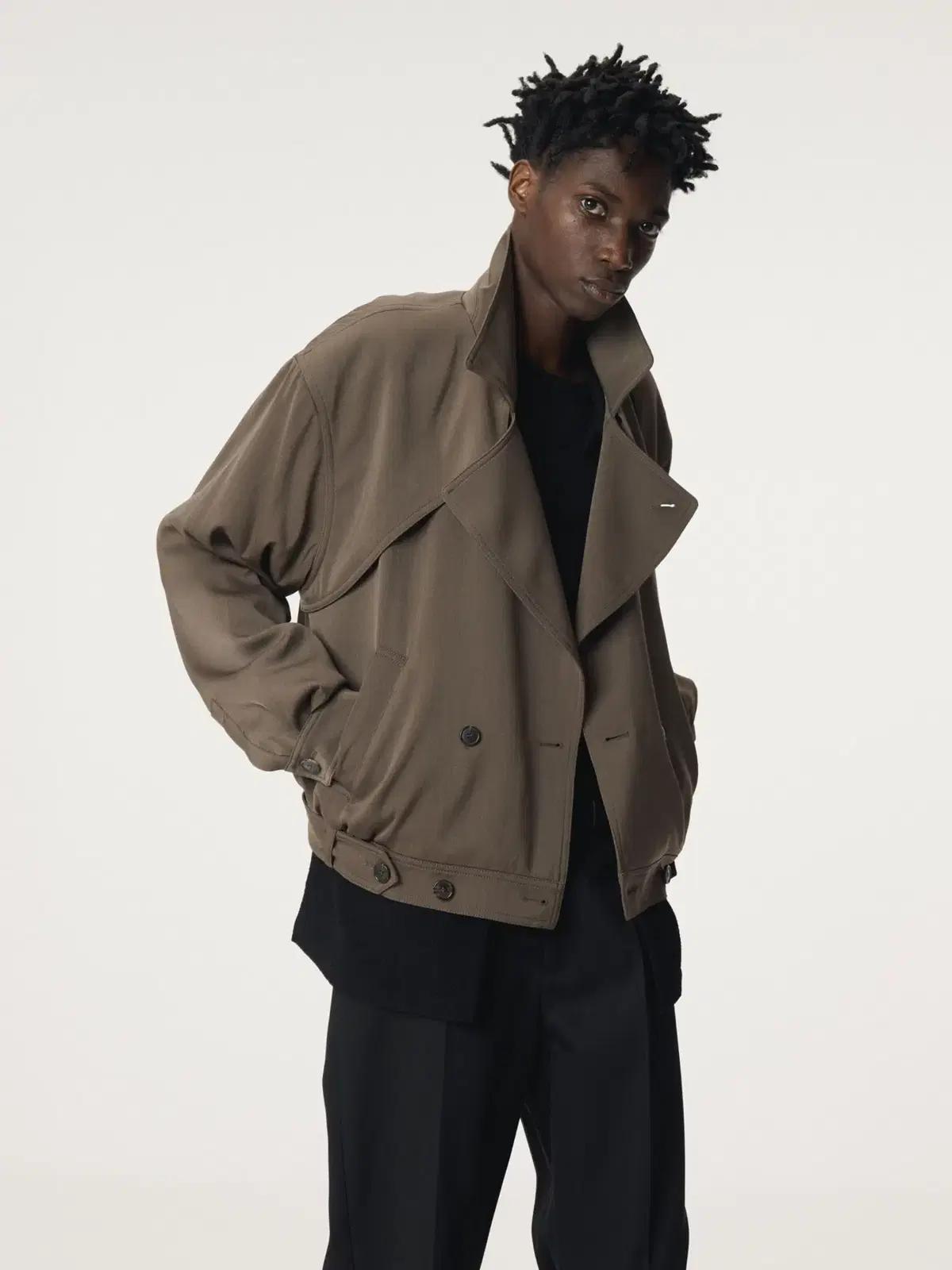 렉토 트렌치 자켓 TRENCH DETAIL WOOL JUMPER