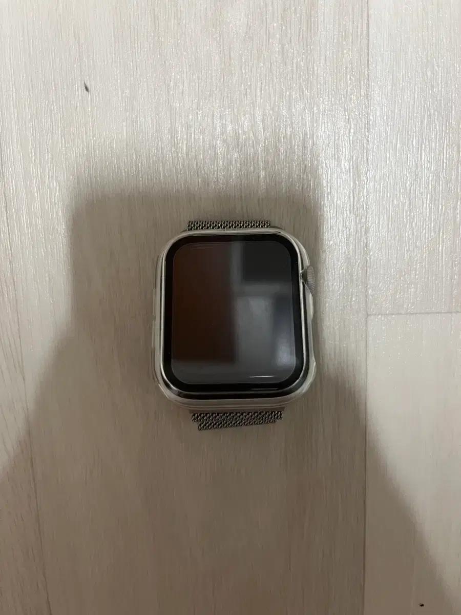 애플워치 se2 44mm 실버 판매합니다