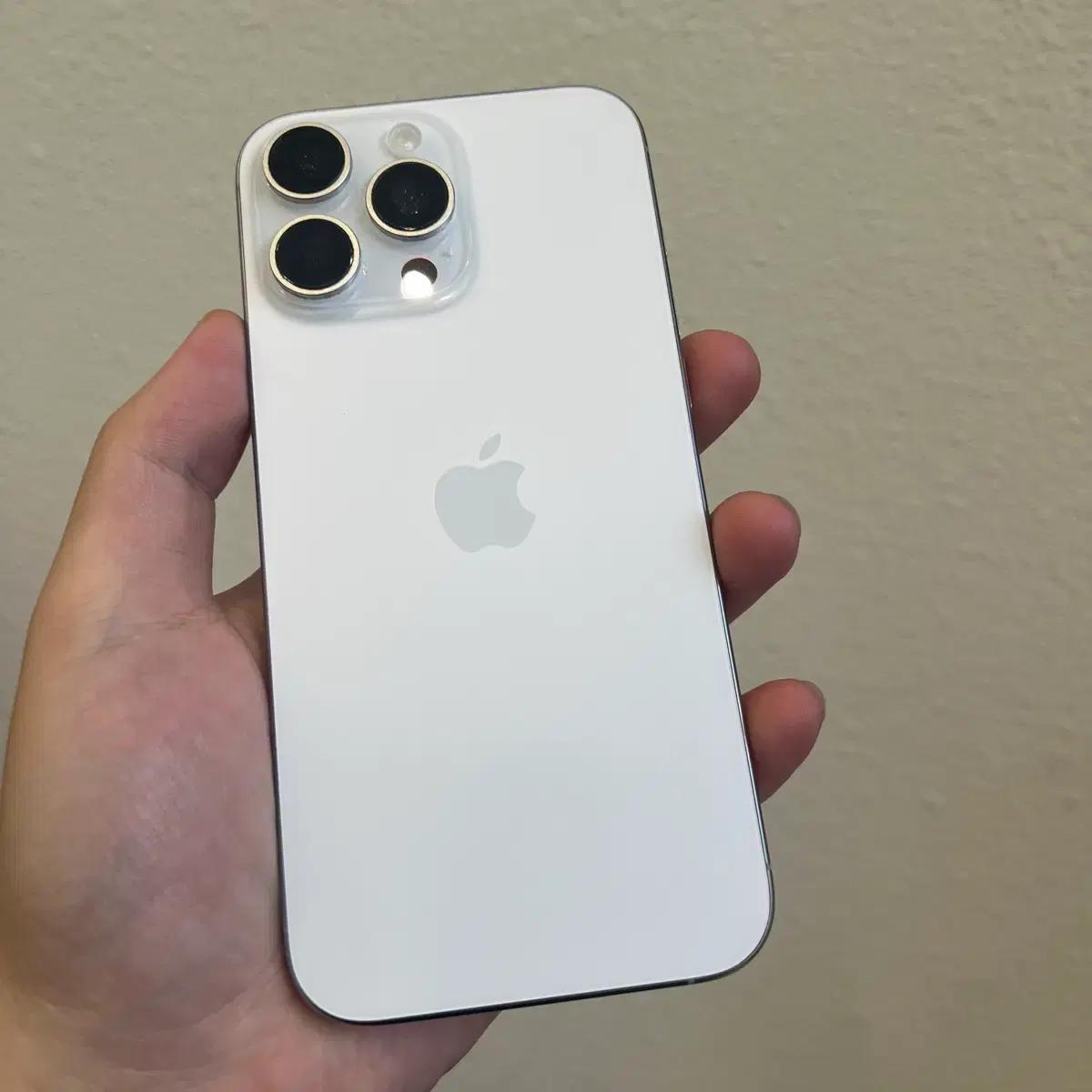 아이폰16프로맥스 256 97% 자급제