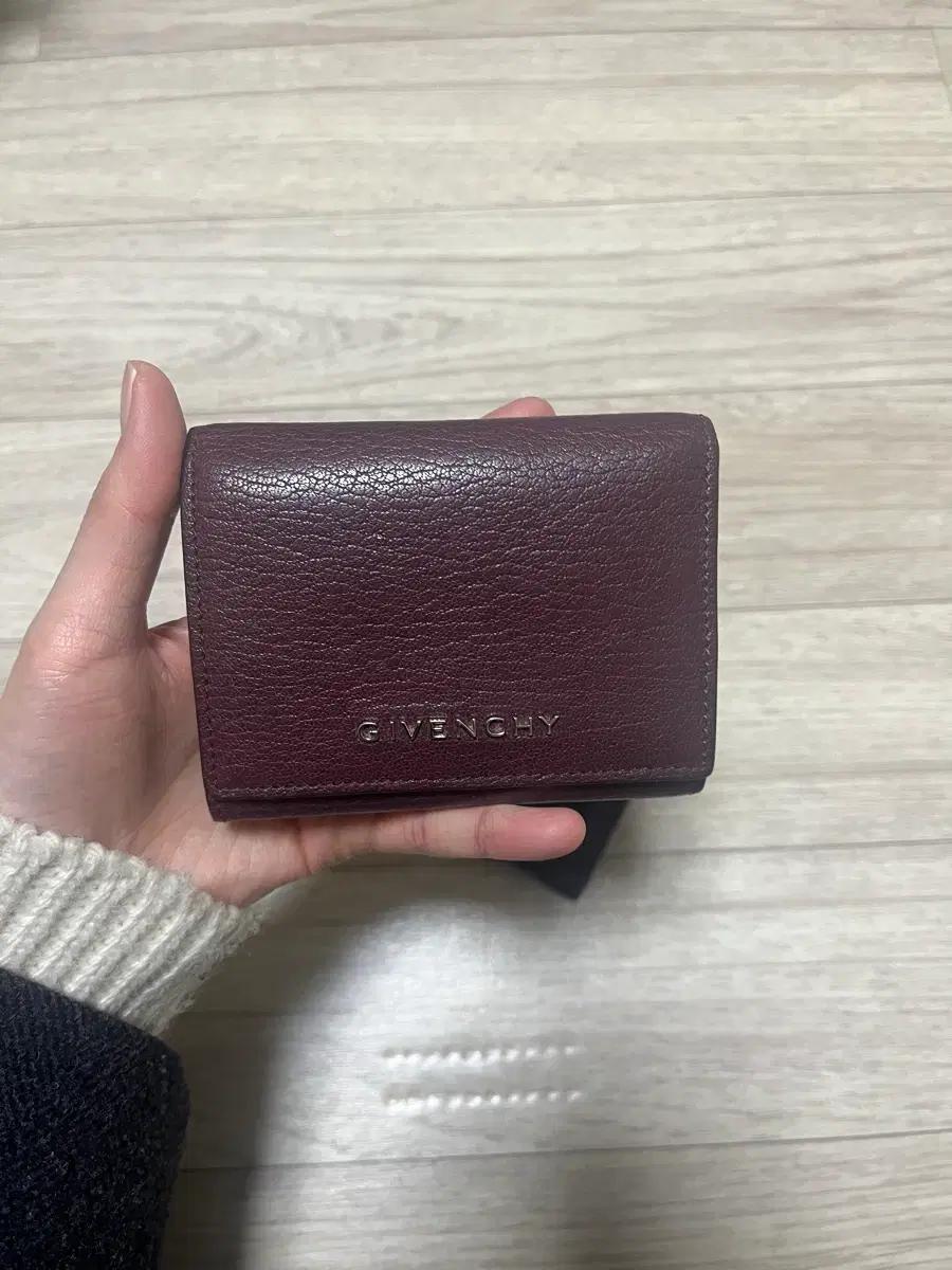 지방시 반지갑