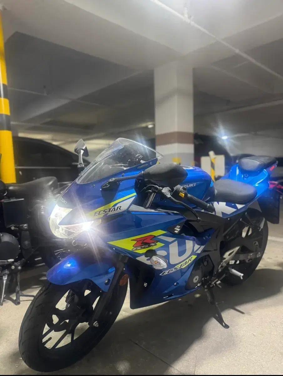 스즈키 GSX-R125 파란색 23식 3050km