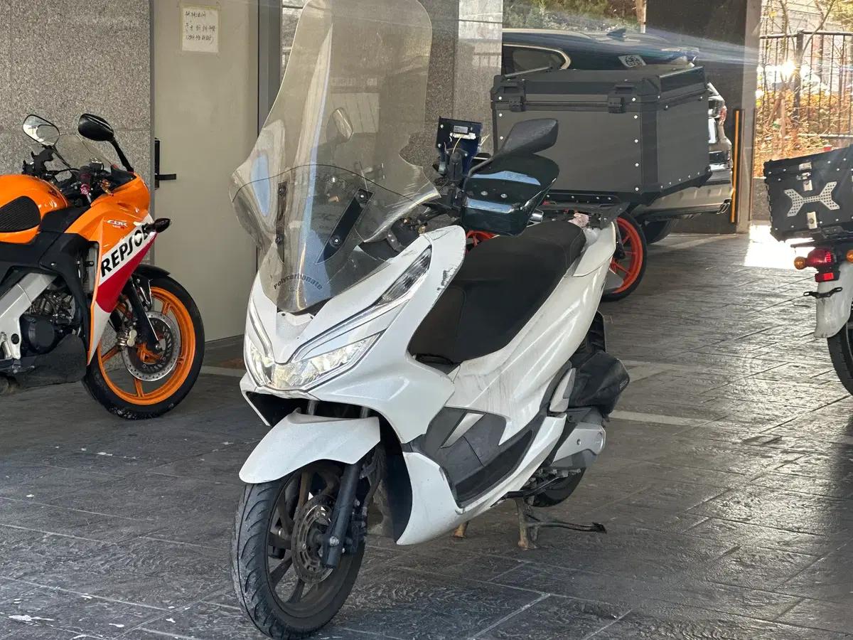 혼다 PCX125/2020년식/깔끔한컨디션/상태최상/ 판매합니다~
