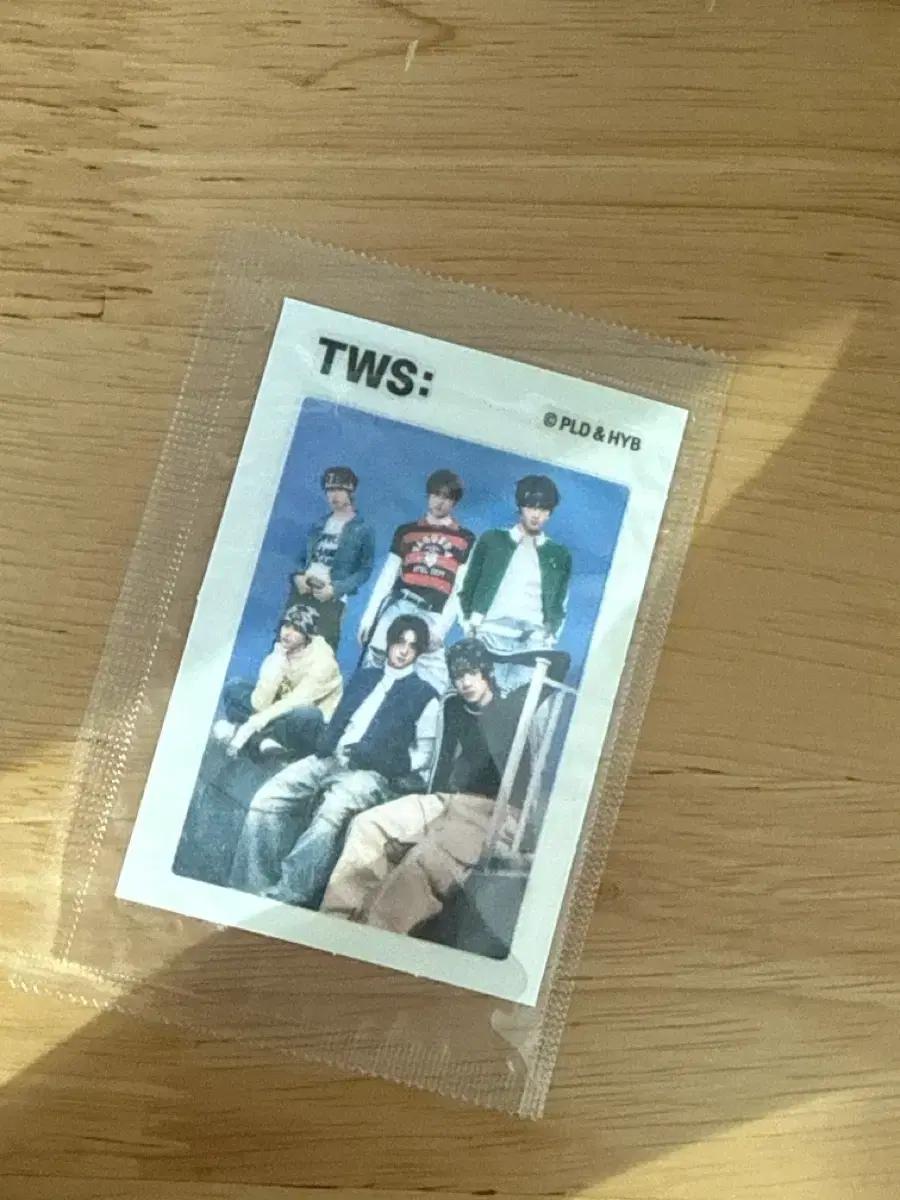 투어스 단체 띠부씰 tws 말랑카우 신유 도훈 지훈 경민 영재 한진