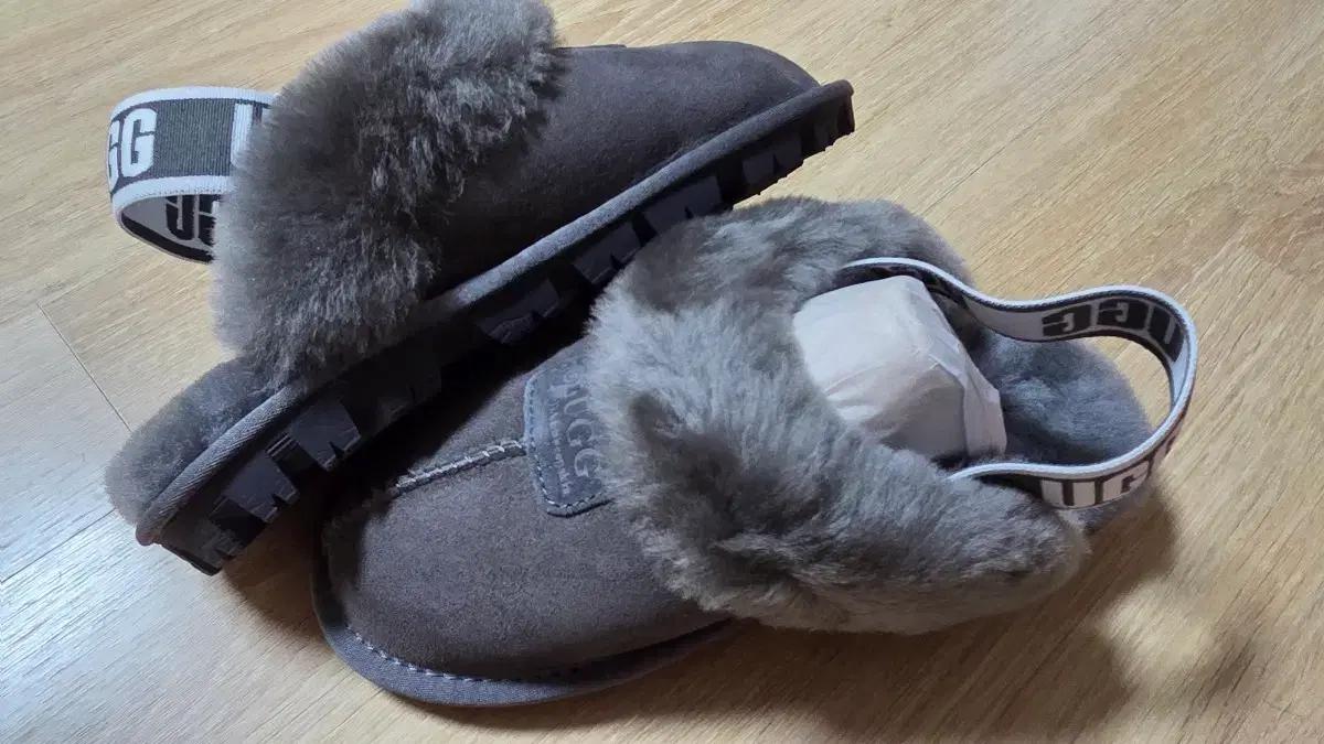 호주 UGG 어그 밴딩 슬리퍼 그레이  약 255mm