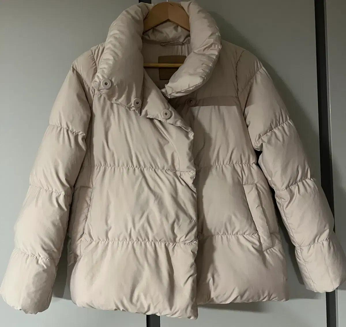 Massimo Dutti 마시모두띠 여성 덕다운 숏패딩s(55-55반)