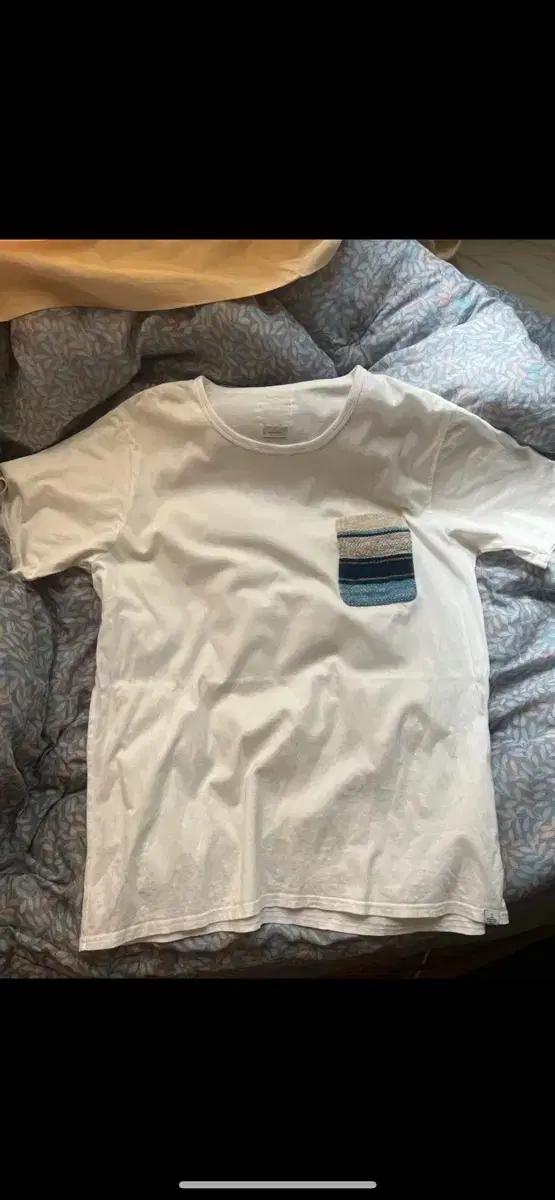 비즈빔 화이트 포켓 반팔 티셔츠 visvim