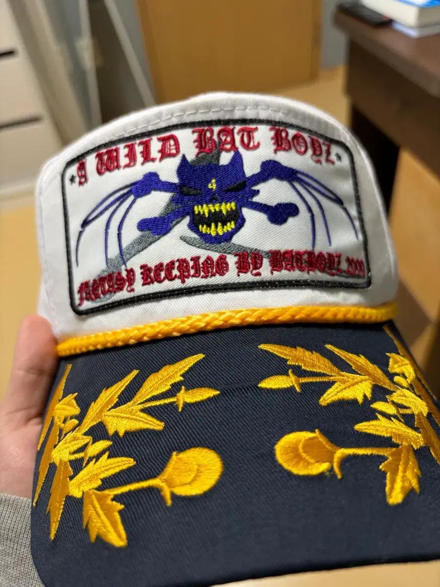 awailbatboyz 화이트 캡