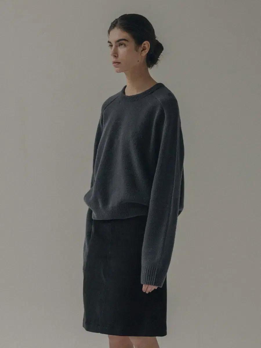 m) 낫띵리튼 파인코듀로이 하프 스커트