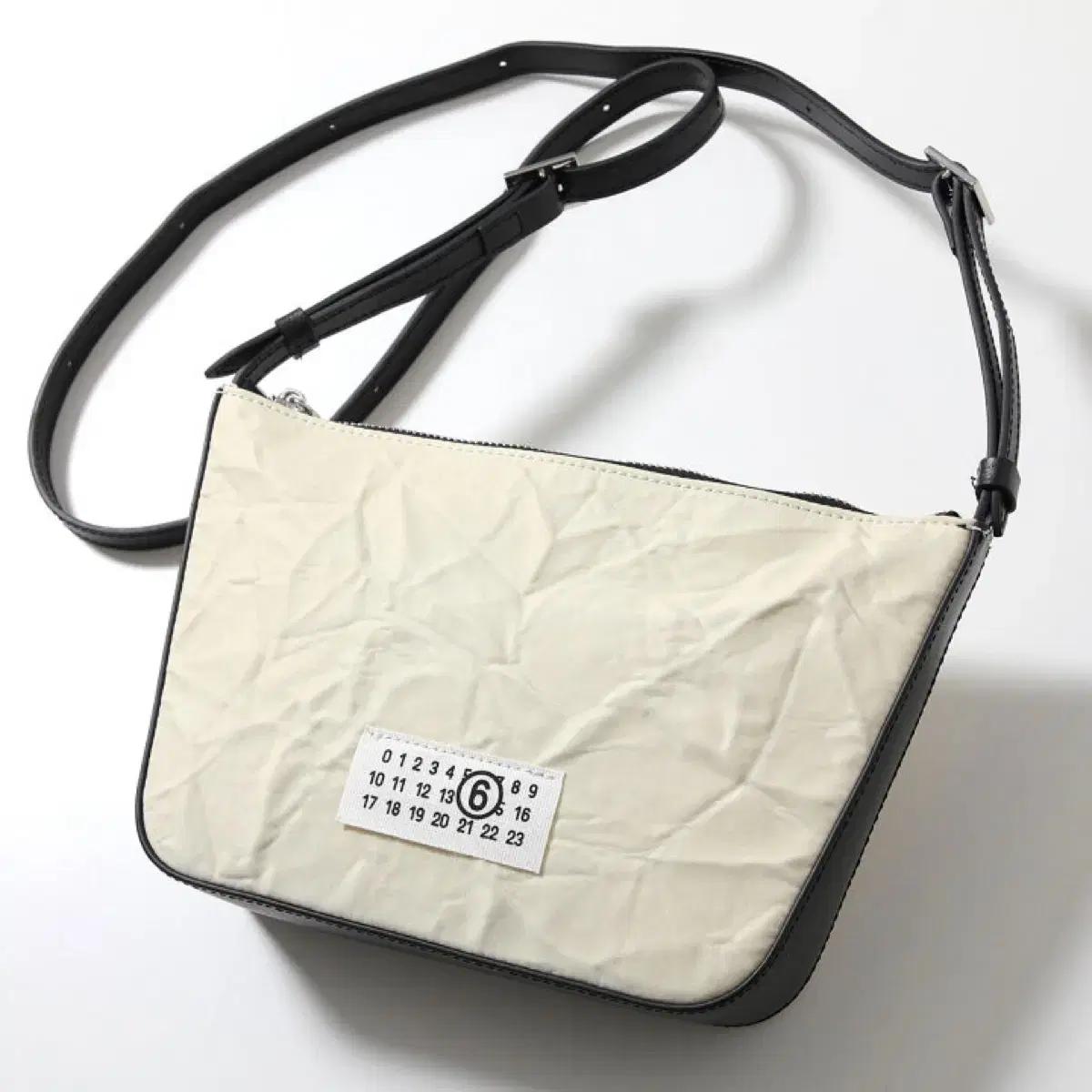 마르지엘라 MM6 Numeric 크로스 백