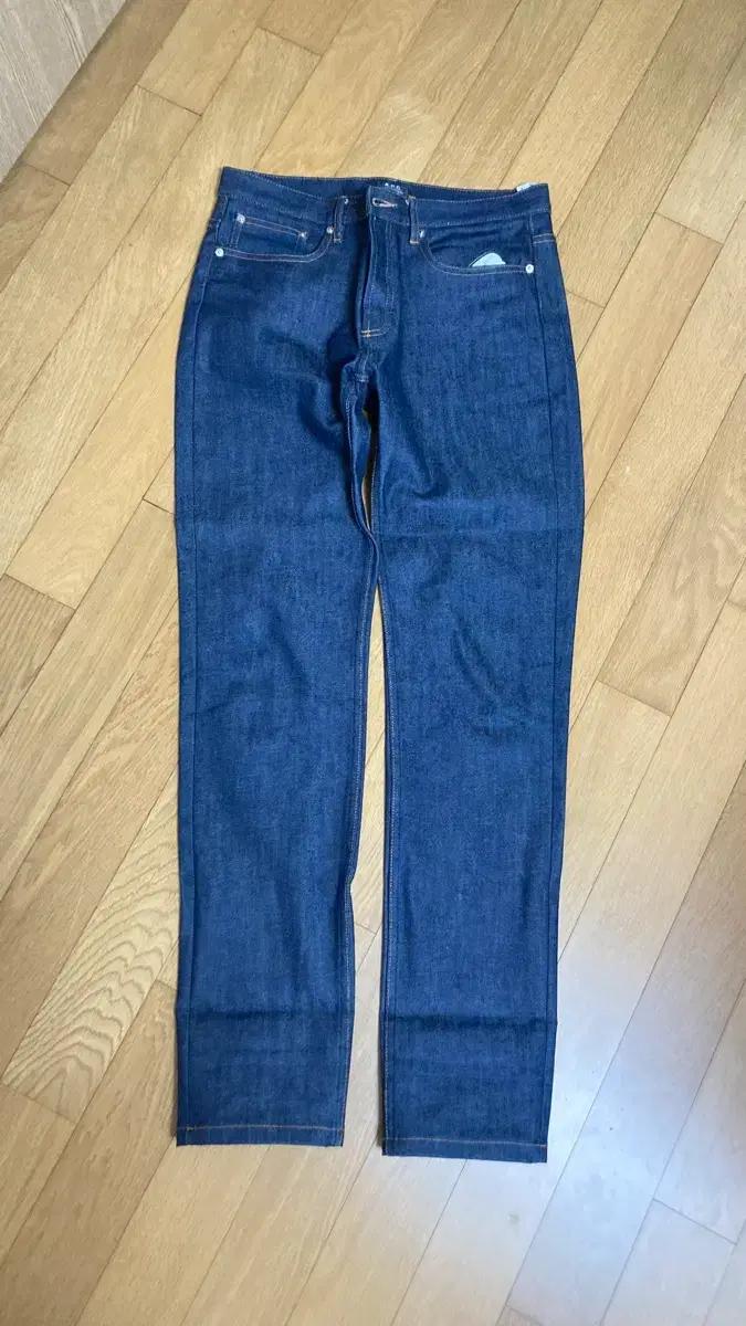 a.p.c 아페쎄 쁘디 인디고 데님