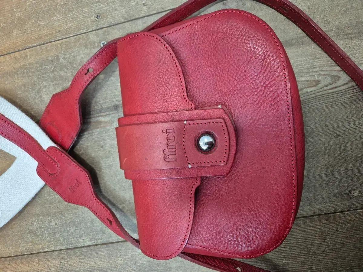 ffroi 프루아 레드 가죽 크로스백