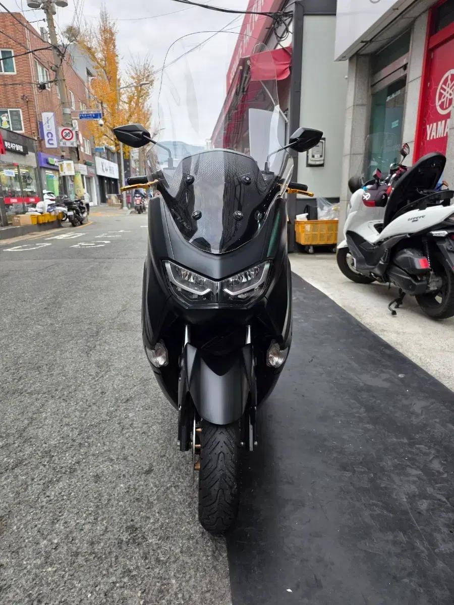야마하 NMAX125 23년식 판매합니다