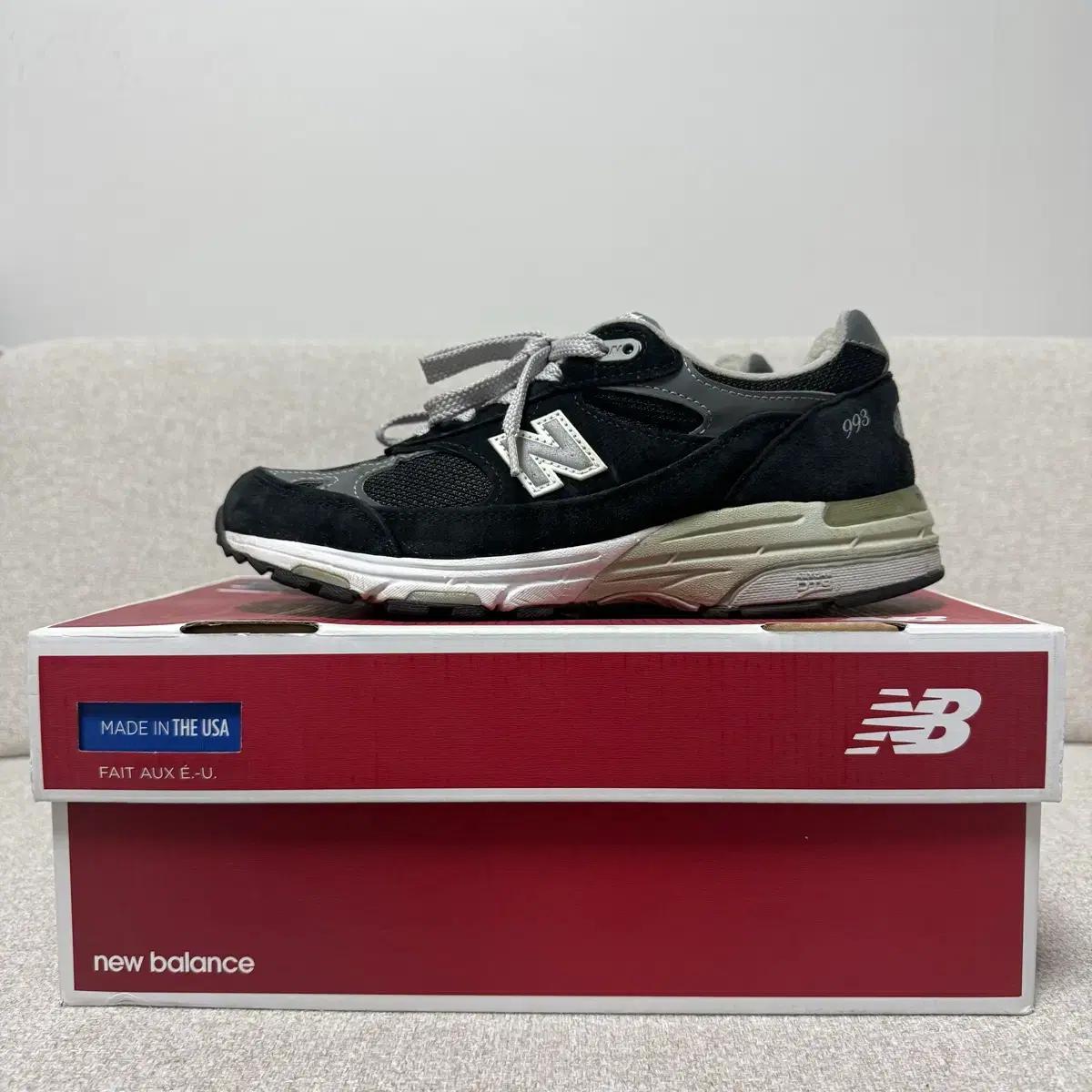 뉴발란스 993 블랙 Made in USA