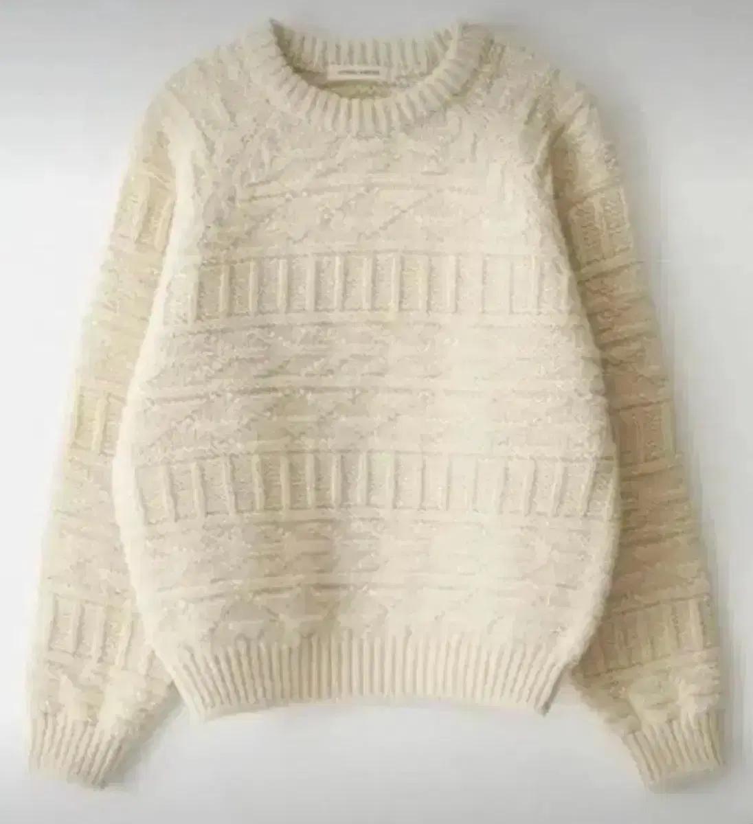 낫띵리튼 Vintage pattern round pullover 니트