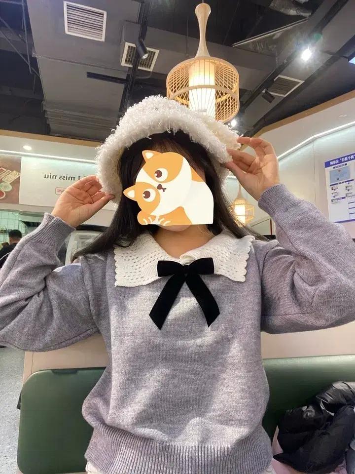 가을겨울 신상! 그레이 베이비 칼라 자수 리본 니트 여성용 릴렉스 핏