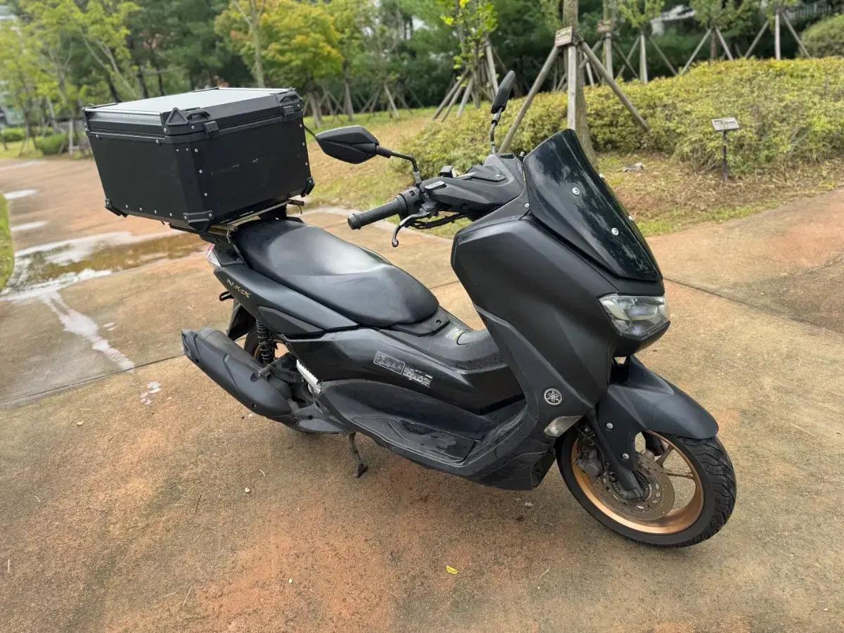 야마하 nmax125 23년 abs 짧은키로수 판매합니다