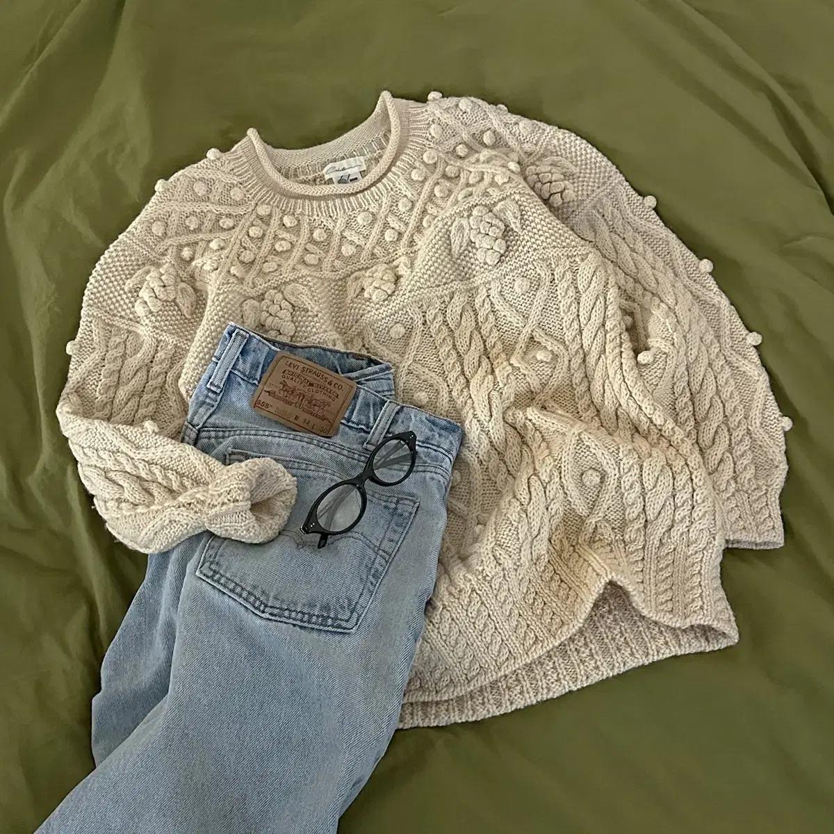A Bunch Of Grapes Knit
