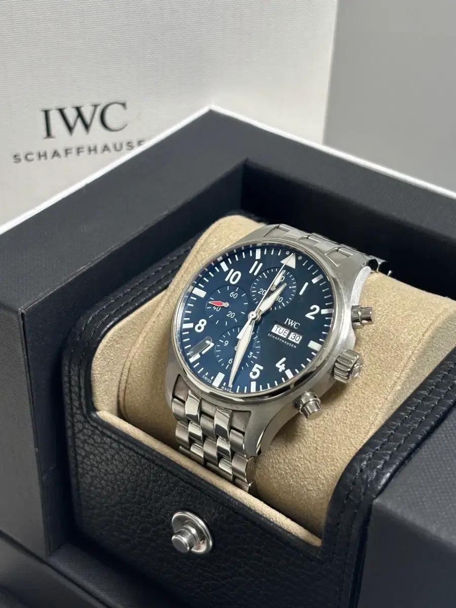 IWC 어린왕자 43mm 크로노그래프 청판 스틸