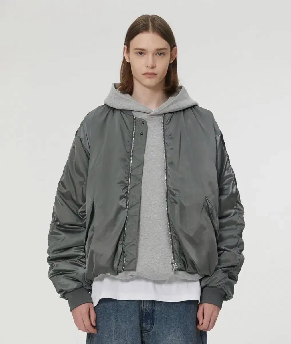 [oam.factory X ILCORSO] 셔링 패딩 MA-1 일꼬르소