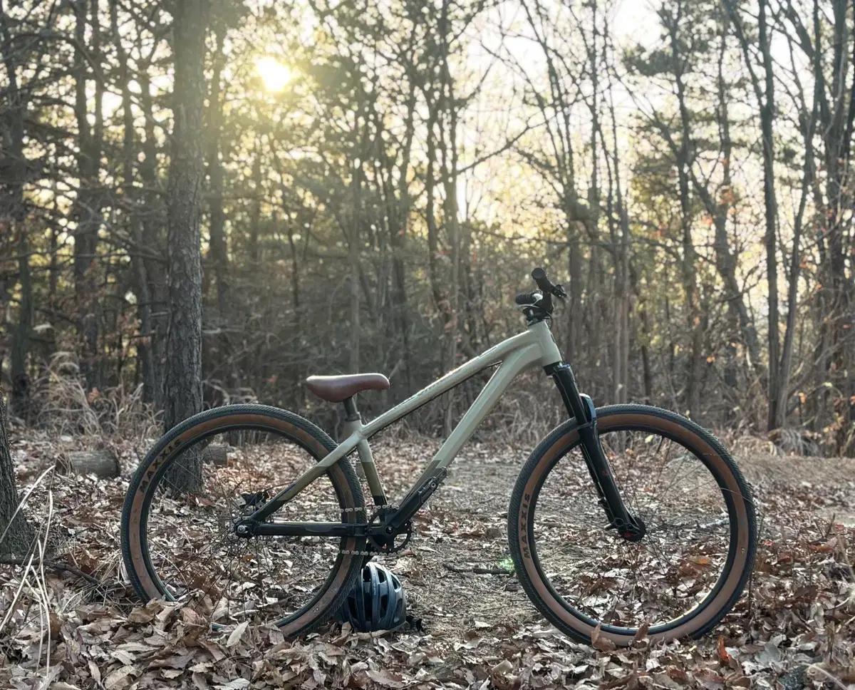 폴리곤 트리드 어반 더트점프 MTB 자전거 (안팔림)