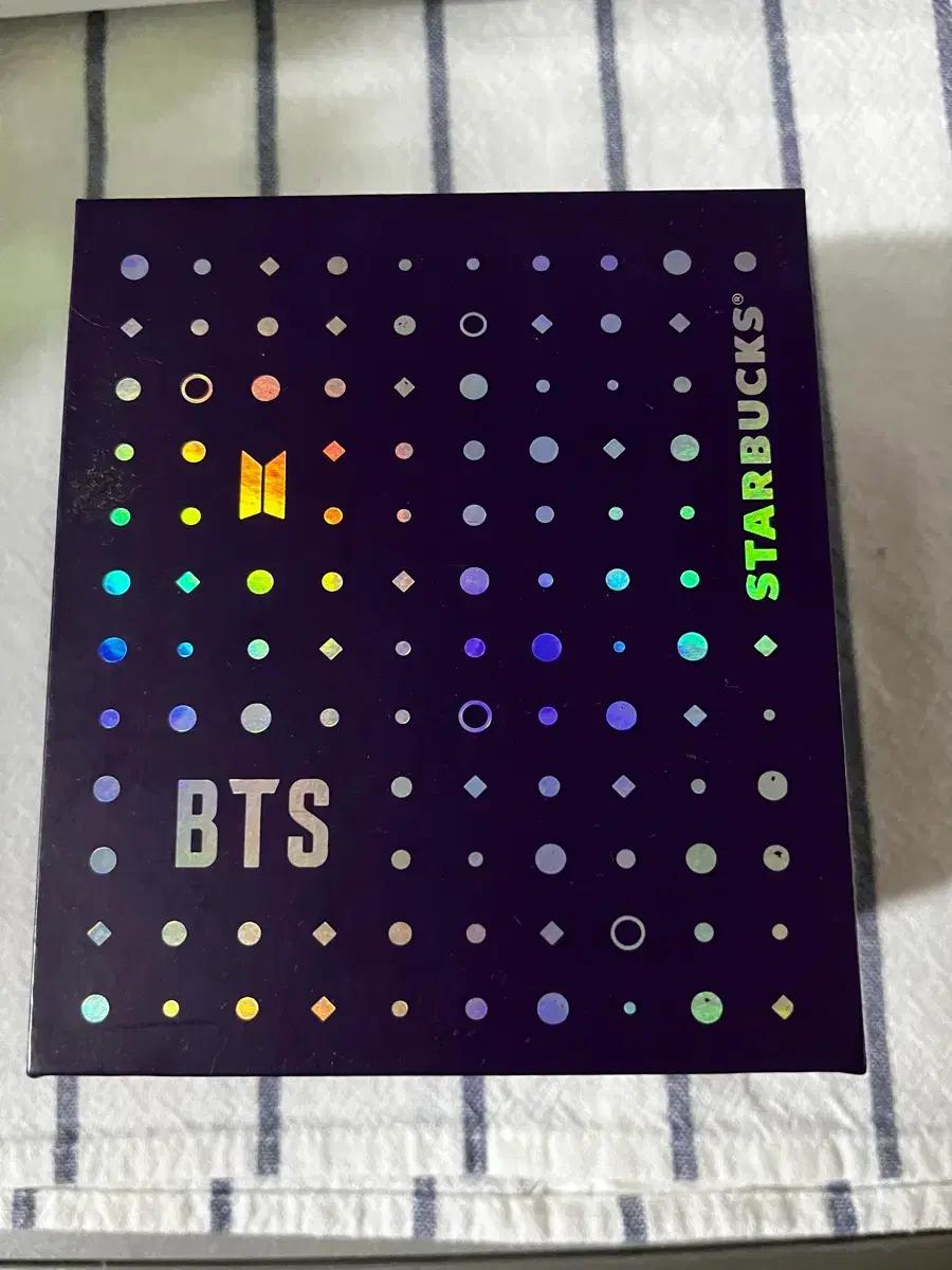 방탄소년단 bts 스타벅스 쿨라보 머그컵 판매합니다.