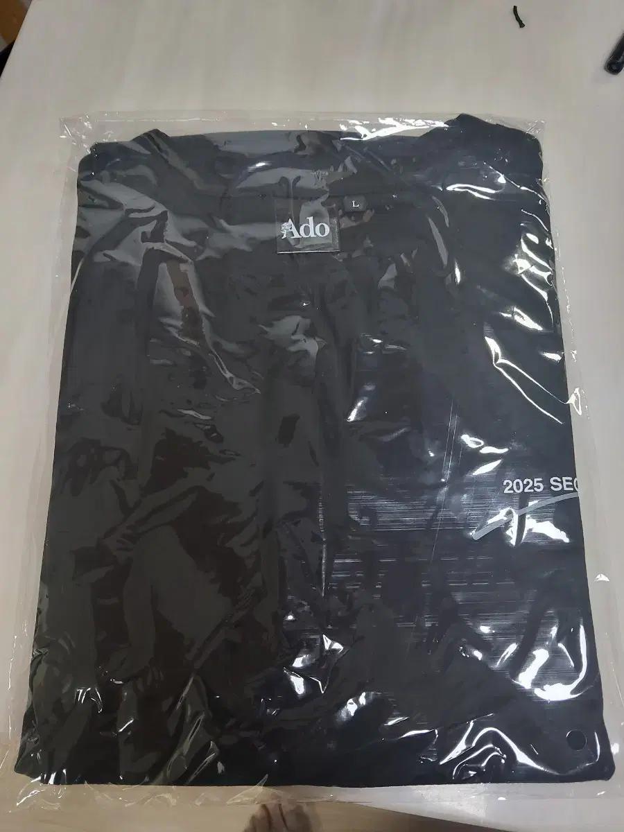 Ado 2025 See Off 검정 티셔츠 XL,L